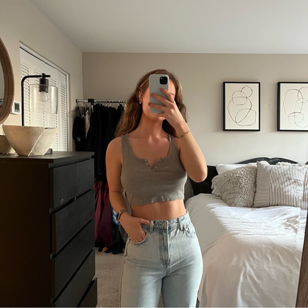 Zara Gray Crop Top